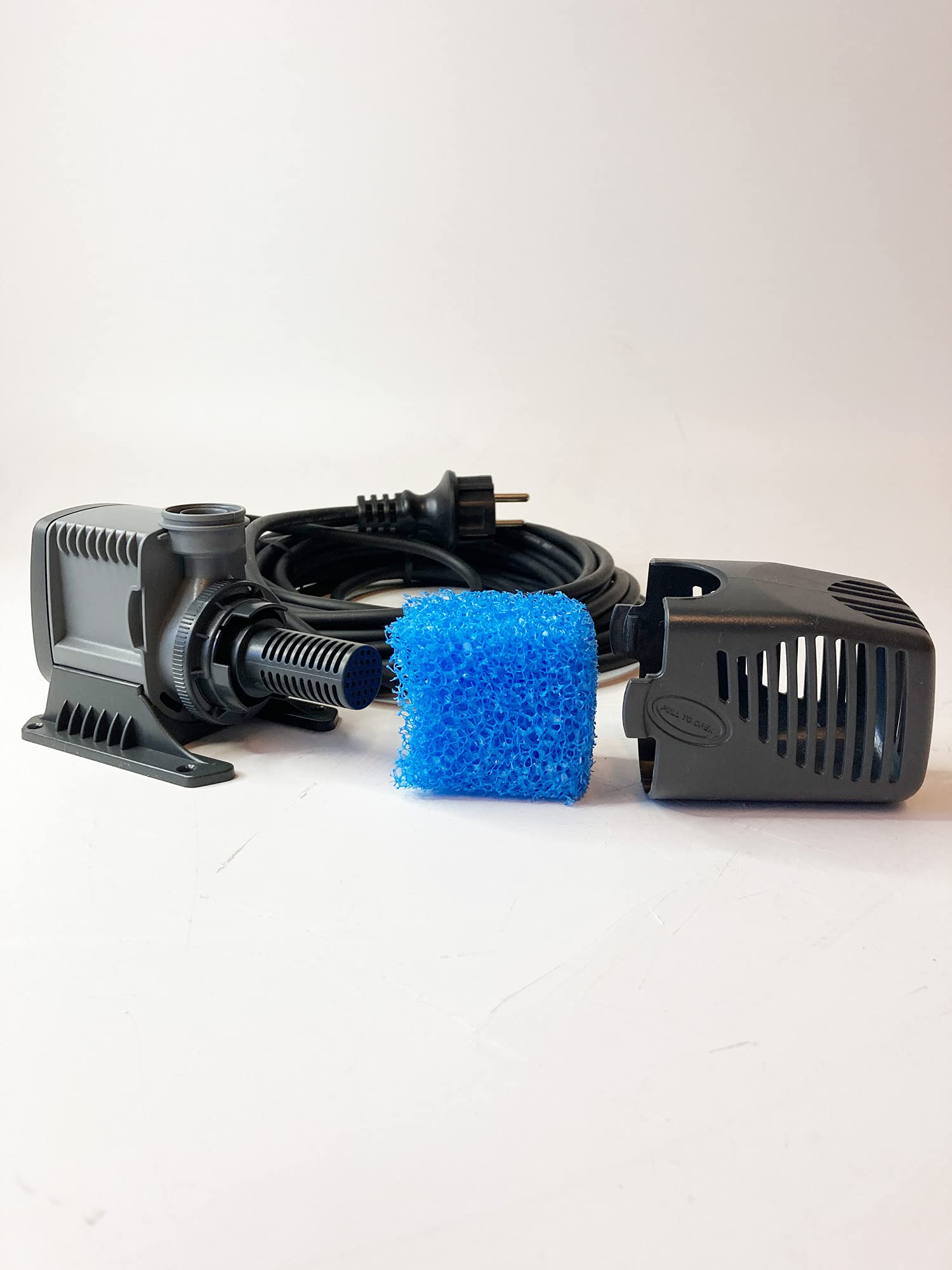 Sicce Syncrapond 0.5 Teichpumpe mit 10m Kabel, hochwertige Qualitätspumpe aus Italien, Pumpe für Ihren Gartenteich und Brunnen (700 l/h - 10m Kabel)