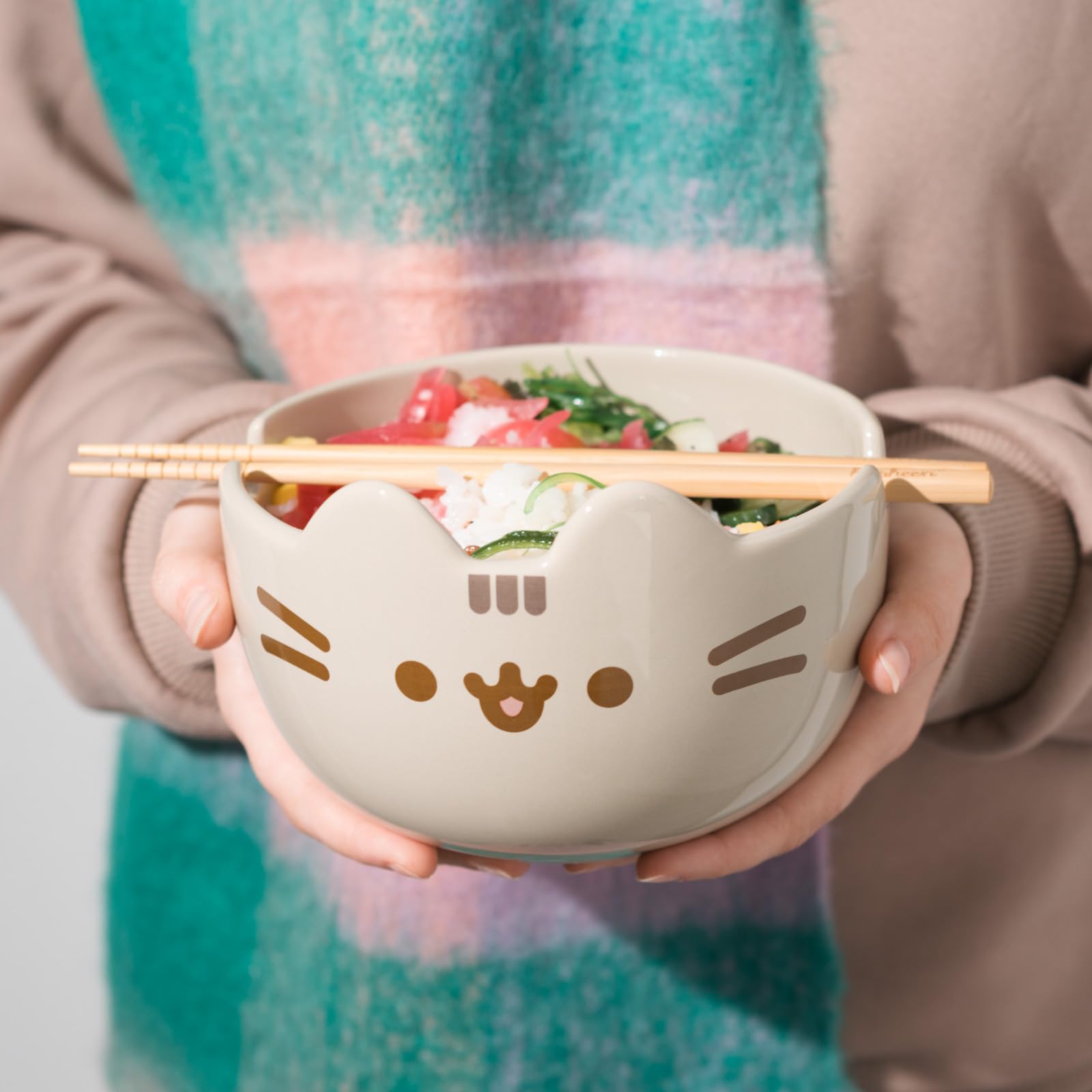 Grupo Erik Ciotola Ramen Gatto Pusheen - Ramen Bowl 900 ml, Ciotole Cucina Giapponese con Bacchette, Adatta per Lavastoviglie e Microonde | Insalatiera Regalo Pusheen Cat