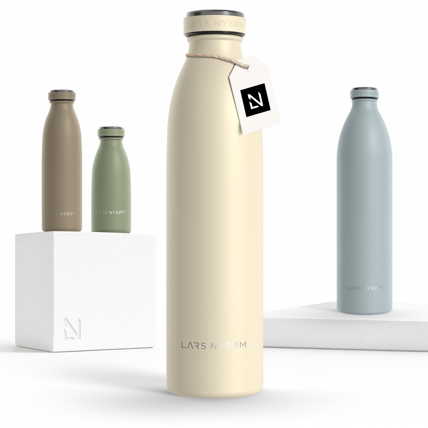LARS NYSØM Edelstahl Trinkflasche 350ml, 500ml, 750ml, 1L, 1 5 liter | Thermosflasche Kohlensäure geeignet | Auslaufsichere Wasserflasche für Sport, Outdoor (Almond Beige, 750ml)