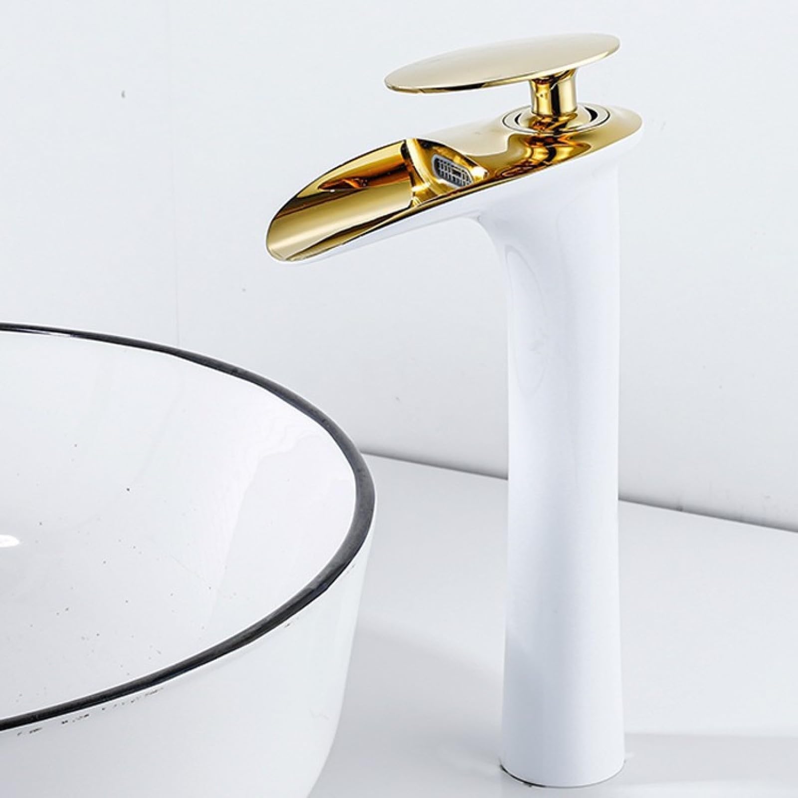 Bathroom All-Copper Hot and Cold Basin Faucet