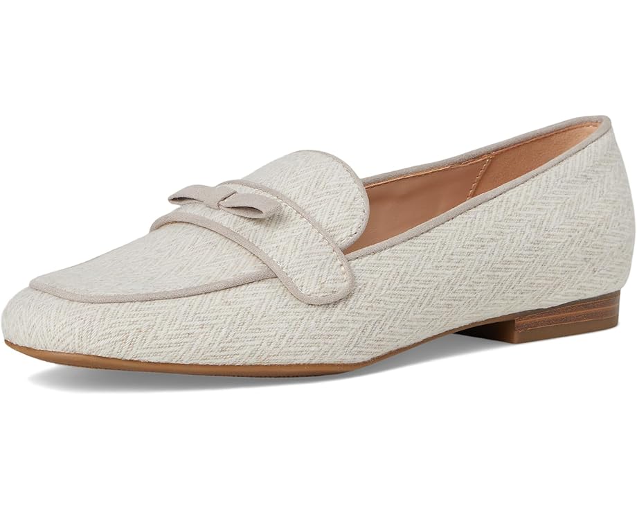 Bandolino Meonna - Front View