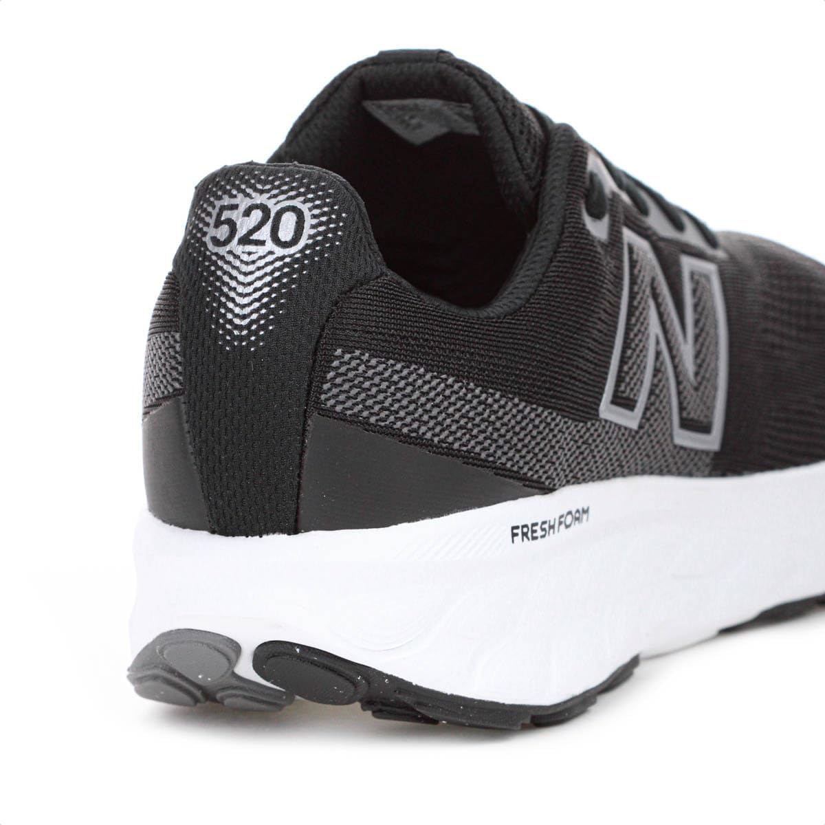 Tênis New Balance 520 V9 Masculino