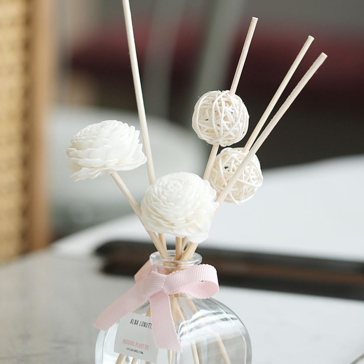VOSAREA 60pcs Rattan Reed Diffuser Sticks for Essential Oil Aromatherapy Natural Fragrance and Air Refreshing Function, Beige Color, for Office and Bedroom Use