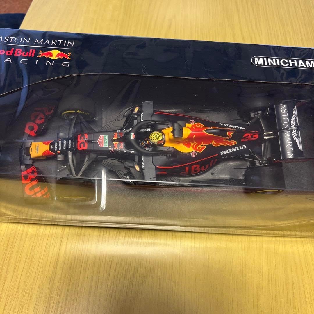 Red Bull Racing RB15 M. Verstappen ミニカー Red Bull Racing RB15 M