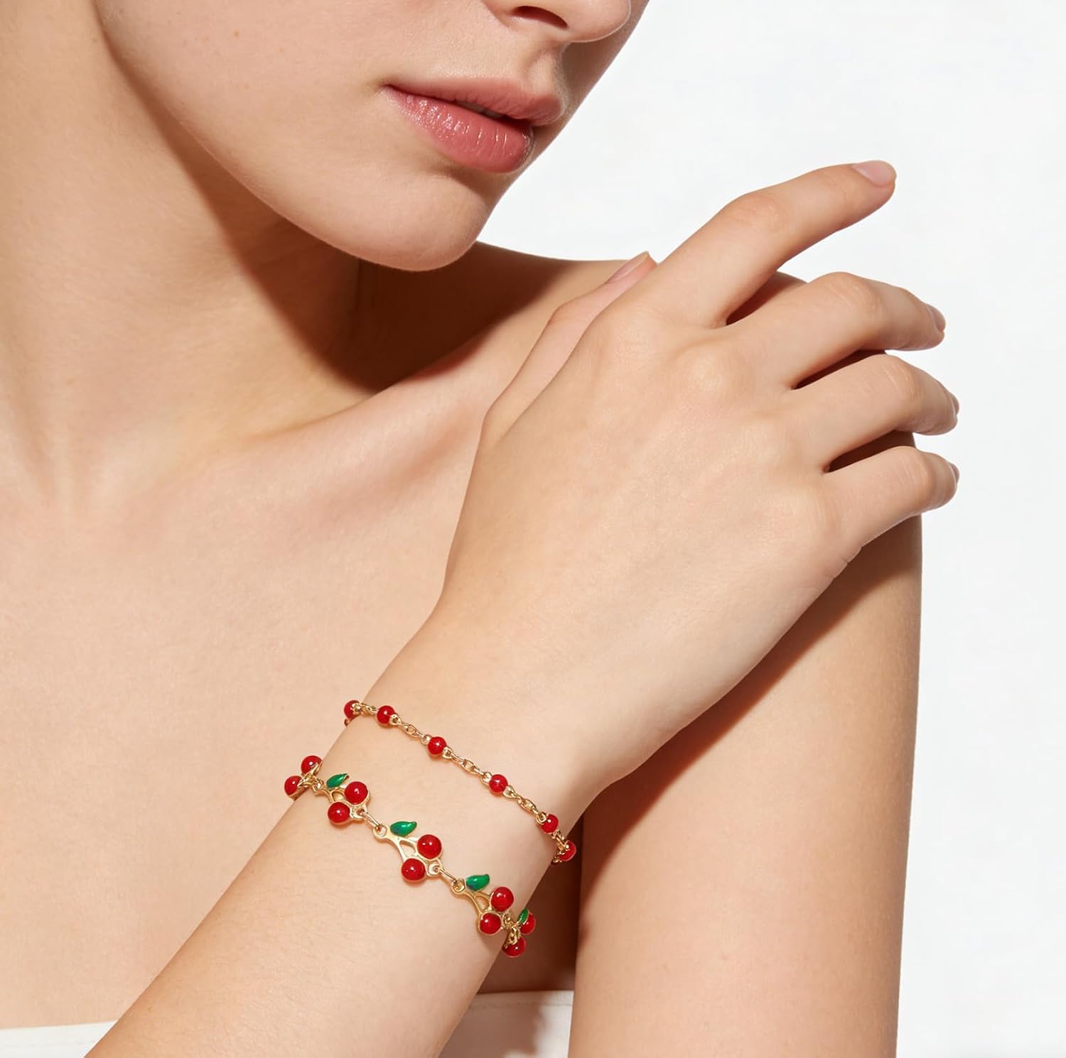 Jojomina Cherry Bracelets for Women Fun Cute Cherry Charm Beaded Bracelet Accessories Y2K Vintage Summer Aesthetic Accessories 2 PCs