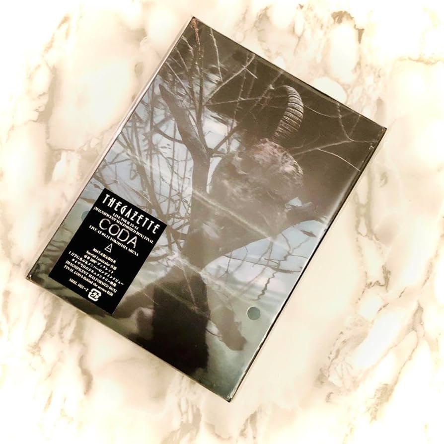 The  GazettE  CODA 初回数量限定版DVD Amazon.co.jp: 〔〕the GazettE CODA 初回生産限定盤 ライブ 2枚