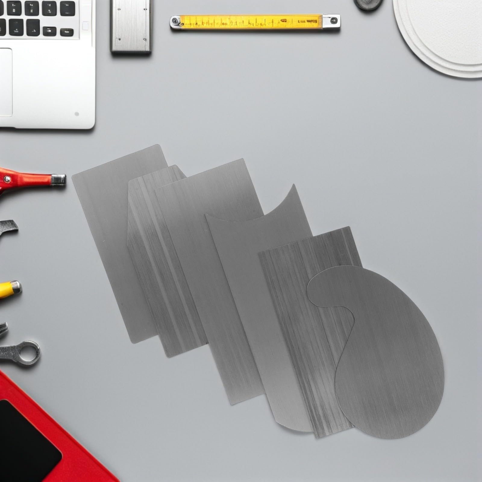 2 Set Raschietto per Legno in Acciaio Multi Forme Design Ergonomico, Strumento per Lavorazione Legno, Riparazioni Delicate e Levigatura di Grandi Superfici