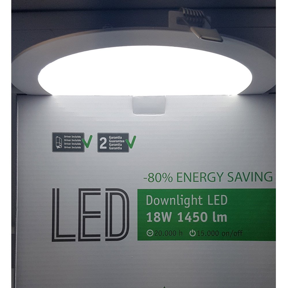 wonderlamp Downlight LED redondo extraplano blanco 18W. 1480 lm. Luz fría (6000°K). 30.000H.