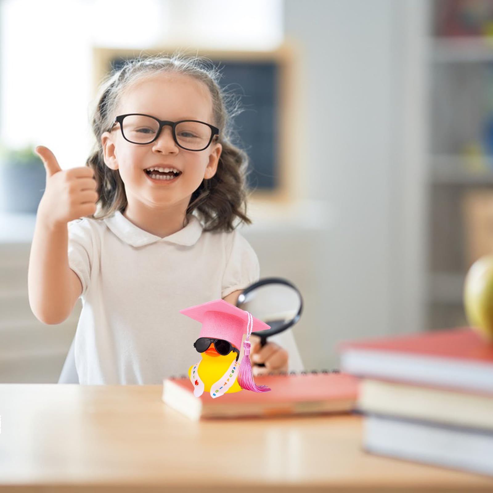 Paperelle di Gomma Rubber Duck Regalo Laurea con Diploma Cappello Occhiali da Sole Rosa Nero