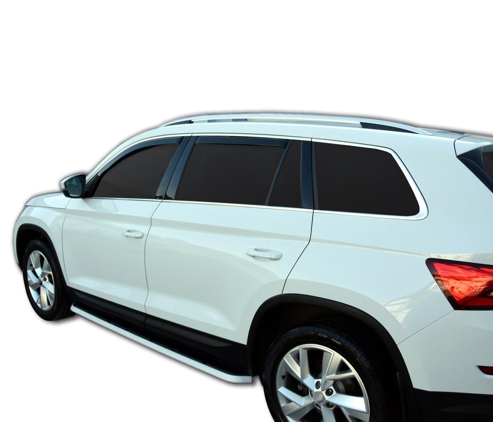 J&J AUTOMOTIVE GP Windabweiser passend für Skoda Kodiaq 2016-2023 4tlg, Vorne und Hinten Regenabweiser Passform Getönt Schwarz
