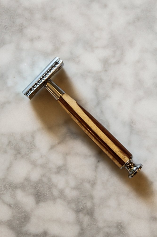 West Coast Shaving Natural Collection Double Edge Safety Razor 37WS, Rosewood & White Ash Open Comb Head