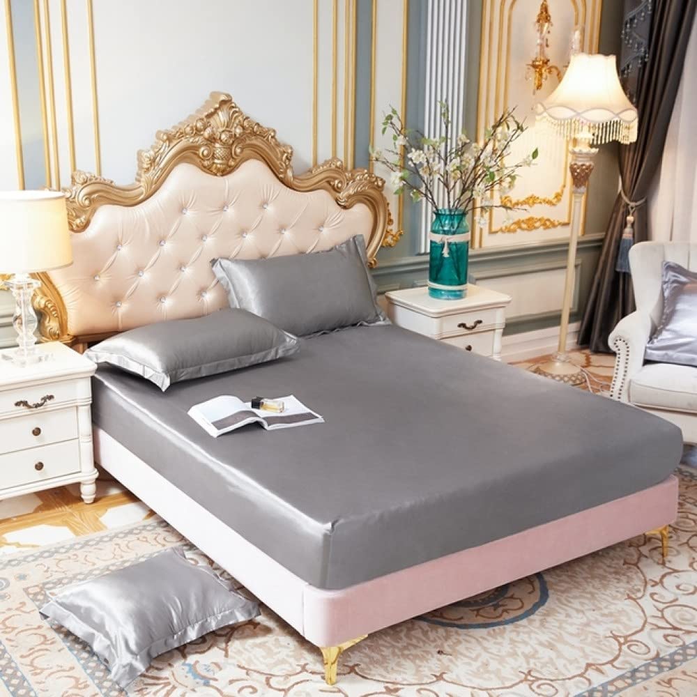Drap housse couleur unie et deux taies d'oreiller en satin