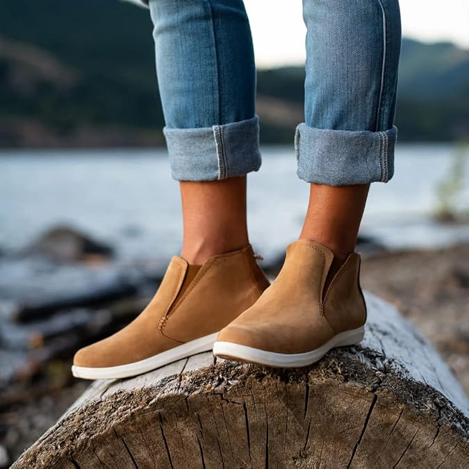 OluKai Hawai'iloa Manu Hope Women's Booties, Soft & Comfortable Waterproof Full-Grain Leather, Elastic Gore Panels for Customized Fit & Wet Grip Rubber Soles, Fox/Off White, 7