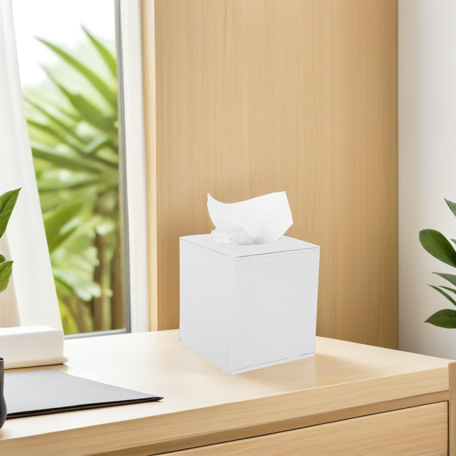 GLEAVI Quadratische Kosmetiktuchbox Pu Leder Würfel Taschentuchspender für Badezimmer Schlafzimmer Büro Weiß