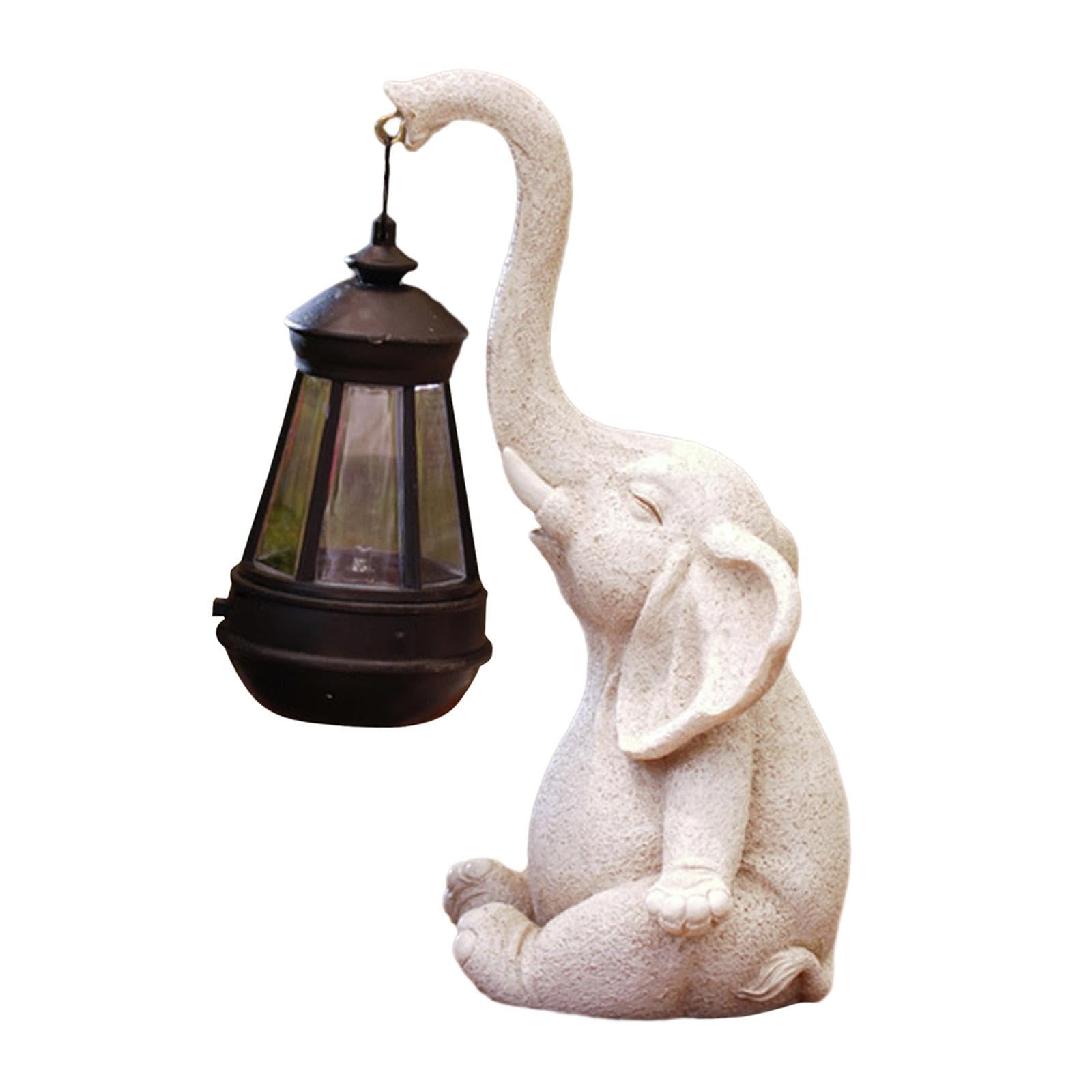 Statue de jardin solaire blanche pour illuminer vos soirées en terrasse avec style