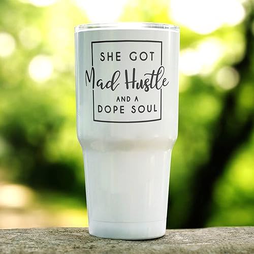 Miniatura 2 de She Got Mad Hustle And A Dope Soul - Vaso de viaje de acero inoxidable de 30 onzas, vaso de café aislado, bonita decoración de cocina, color blanco