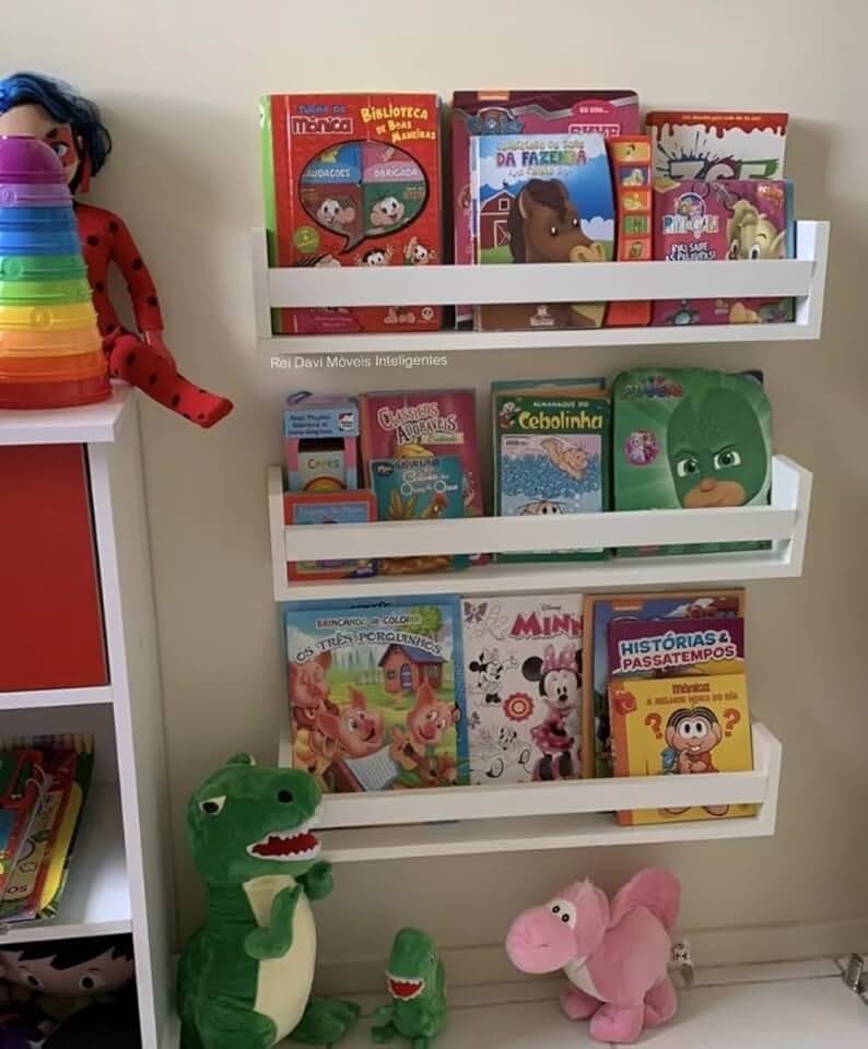 Kit 3 Prateleiras de Parede Infantil, 60cm, MDF Branco, Moderno, Suporta 10kg, Pré-montado, para Livros e Brinquedos