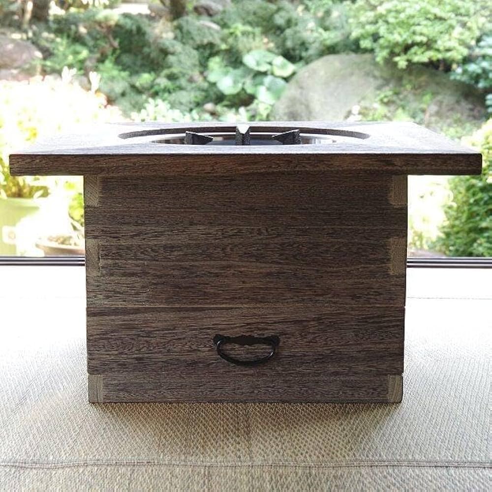 桐うづくり　ハロゲン火鉢　電気火鉢　レトロ　おしゃれ　和風　囲炉裏　中古 桐うづくり ハロゲン火鉢 電気火鉢 レトロ おしゃれ 和風 囲炉裏