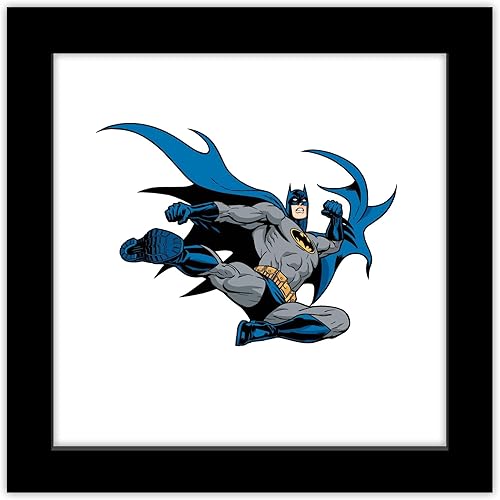 Trends International Gallery Pops DC Comics Batman - Póster de pared de Action Kick, 12 x 12 pulgadas, versión enmarcada en negro