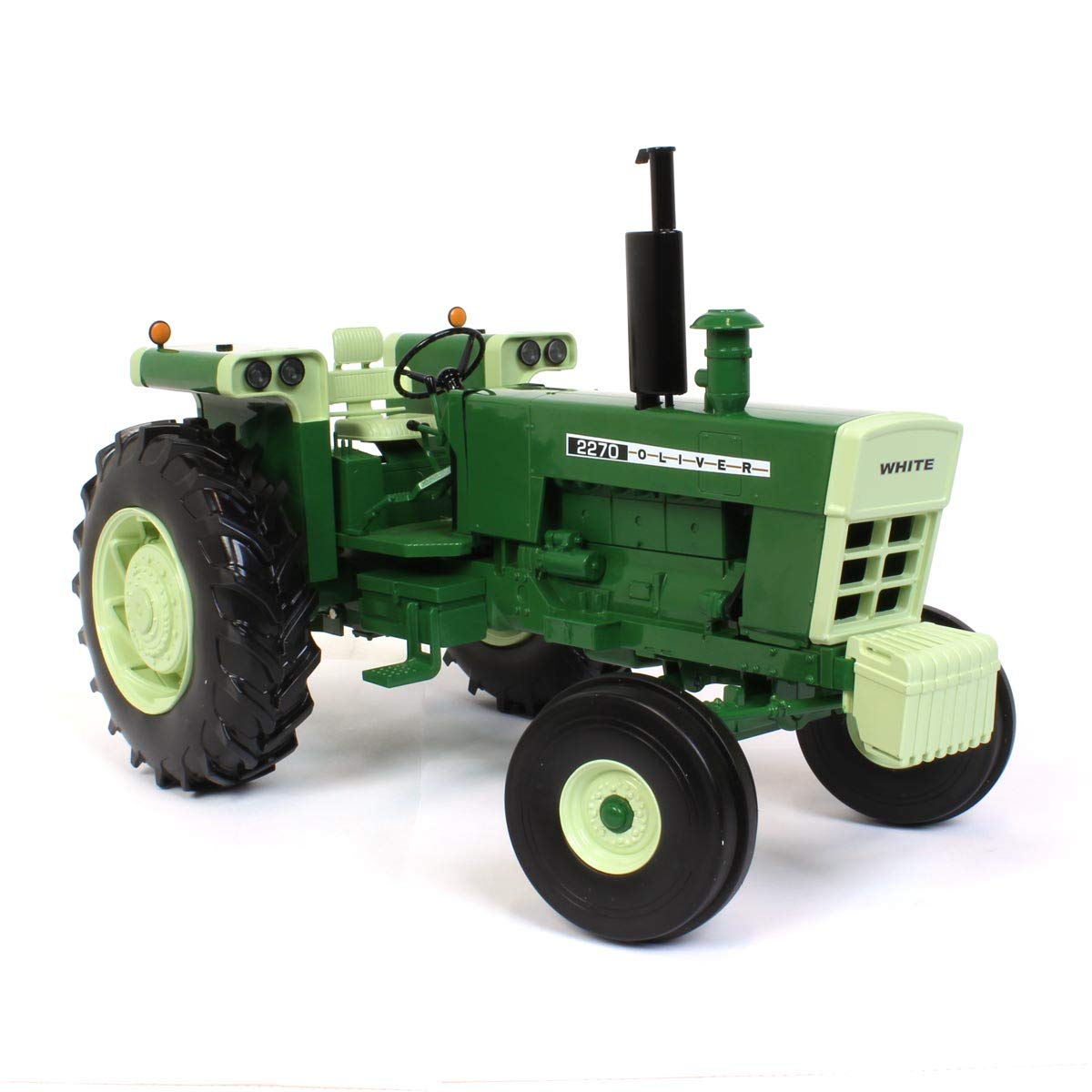 Amazon.com: Spec Cast 1/16 High Detail White Oliver 2270