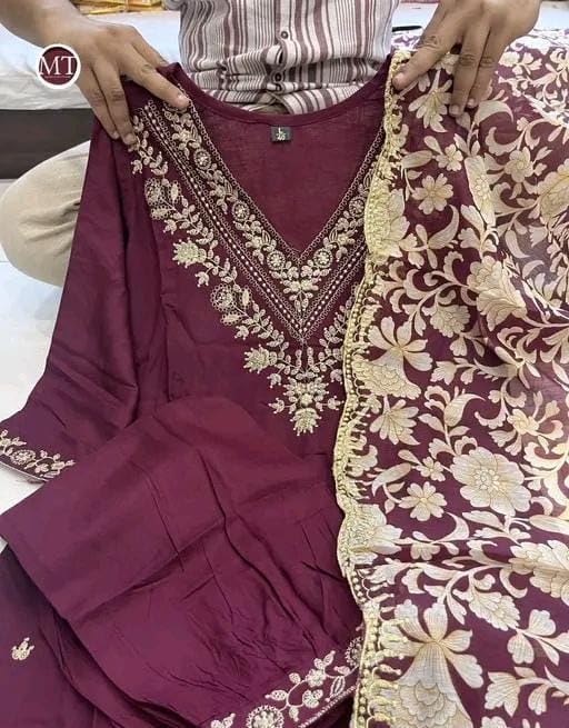 Image of Women's Viscose Rayon Kurta, Pant & Dupatta Set Embroidered Work V Neck 3 /4th Sleeves Straight Salwar Suit Dupatta Set || Comfortable Outfit For Wedding