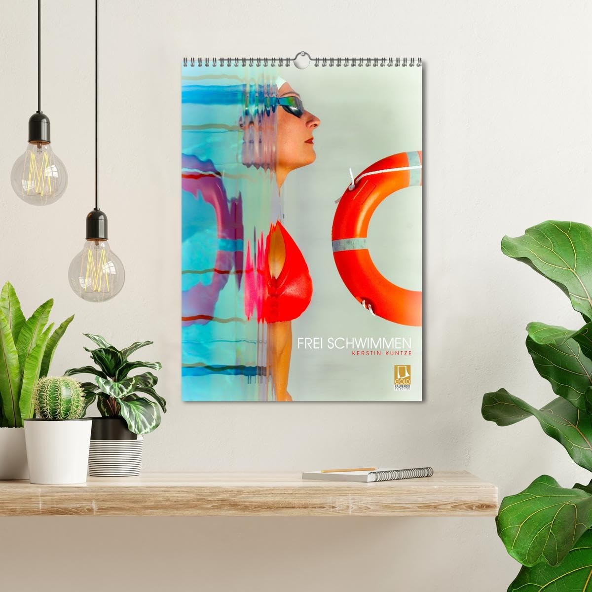 FREI SCHWIMMEN (Wandkalender 2027 DIN A3 hoch), CALVENDO Monatskalender: Tauchen Sie ein in Kerstin Kuntzes einzigartige Unterwasserkunst. (CALVENDO Sport)