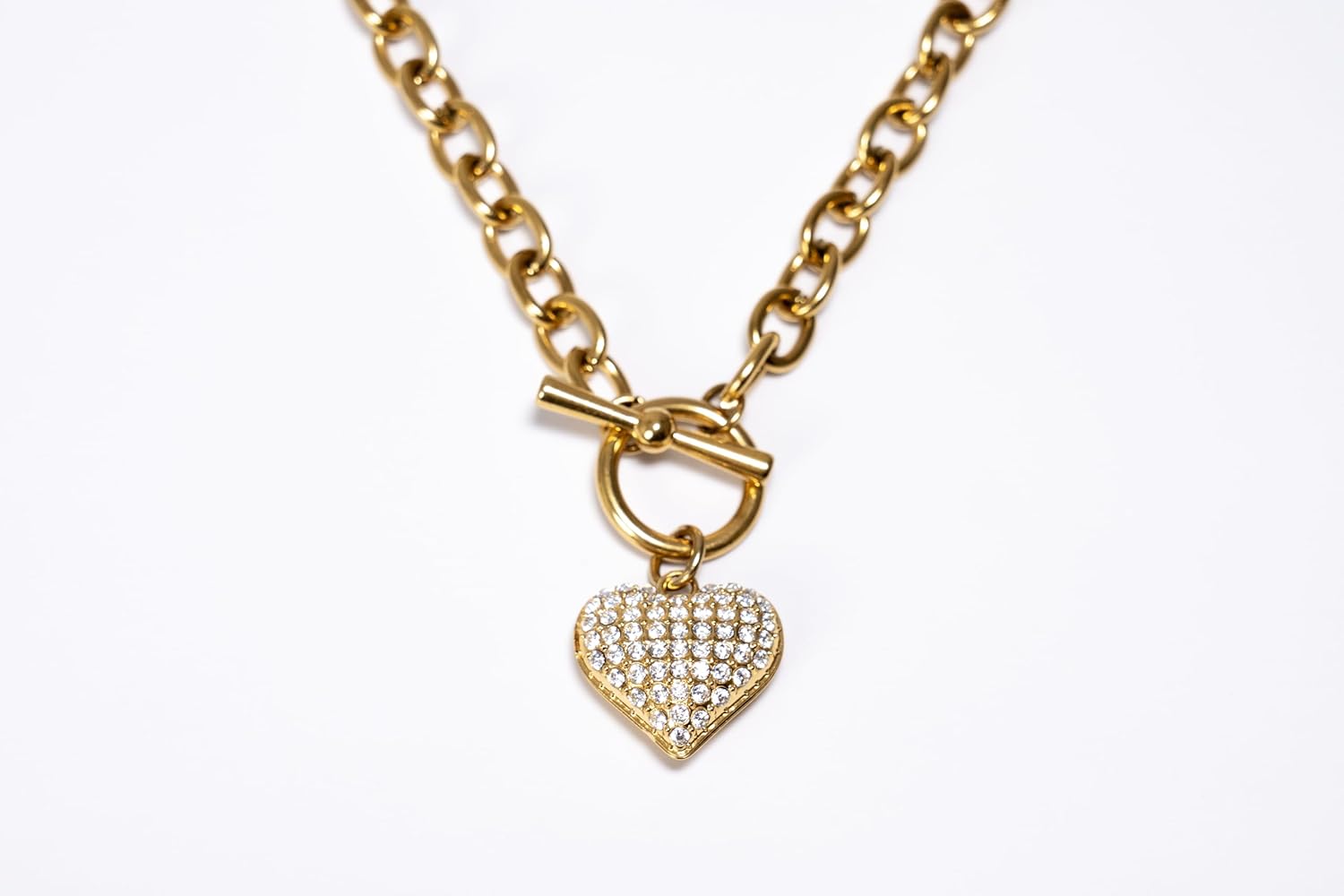 Gold Chain Toggle Necklace with Crystal Heart Pendant, Statement Jewelry for Women, Bold Link Design, Elegant Chunky Style - Image 3