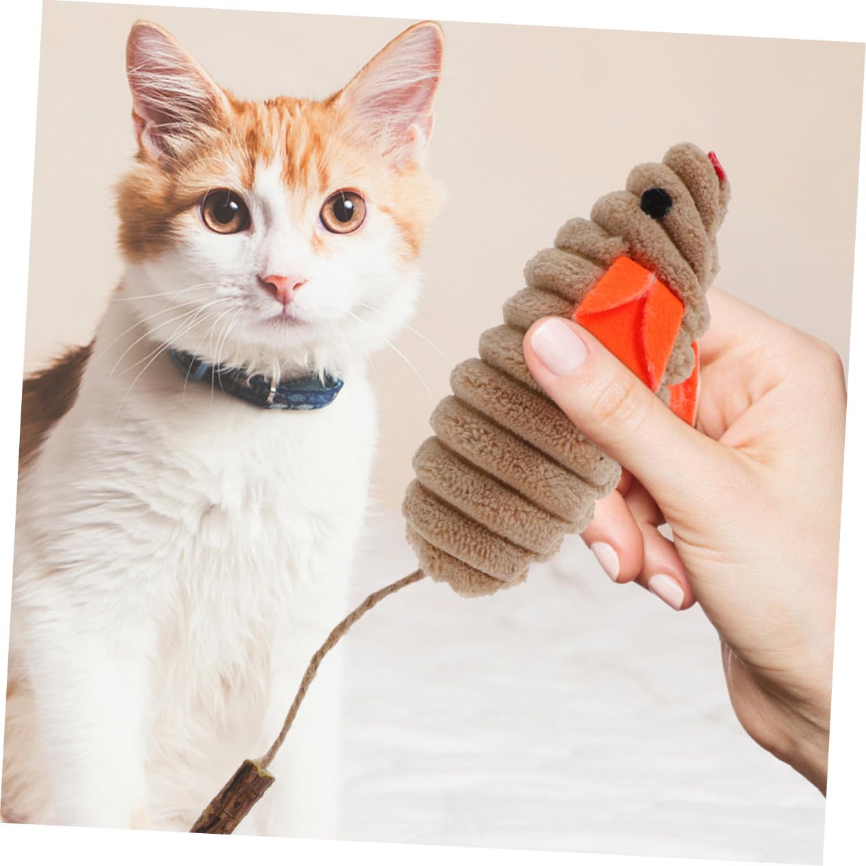 UPKOCH 6piezas Juguetes De Hierba Gatera para Gatos Forma De Ratón Juguetes Interactivos De Interior Color Hierba Gatera Gris y Beige para Morder y Jugar