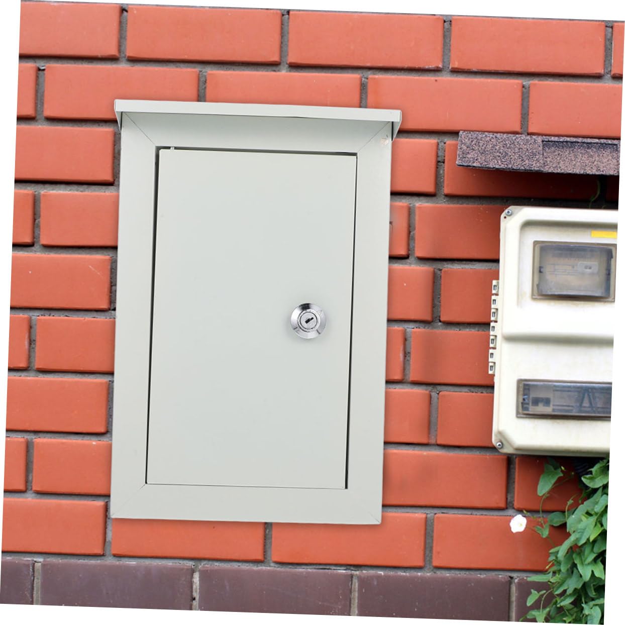 Outdoor Distribution Box Waterproof Dustproof Electrical Junction Box for Outdoor Use Wall-Mounted