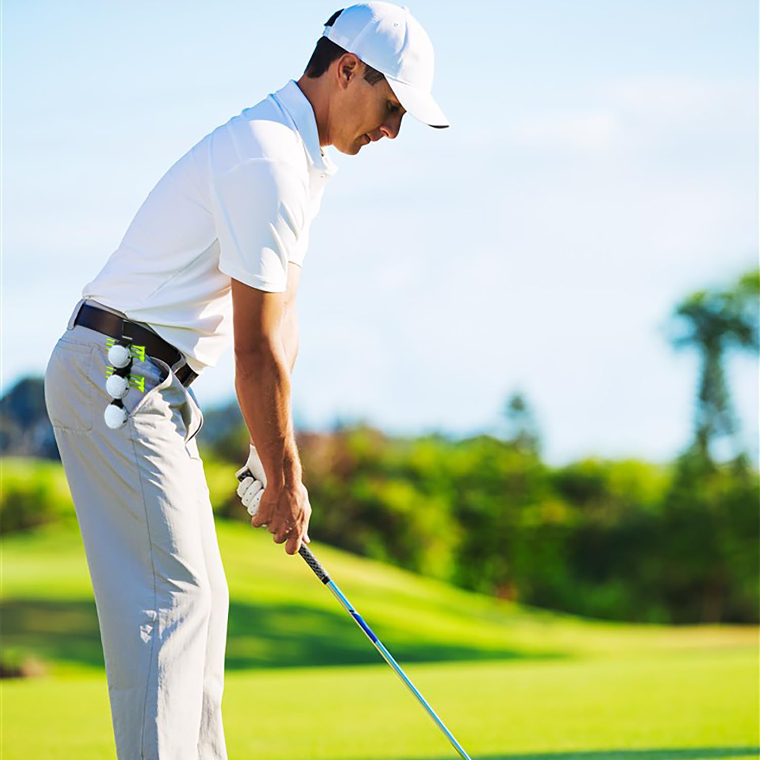Porta Palline Golf con Gancio - 1 Pezzo, Nero, Chiusura Rapida, Versatili 2 in 1 Accessori da Golfe Portatili, Adatto per Sacche da Golf, Offre Spazio per 3 Palline e 6 Tee