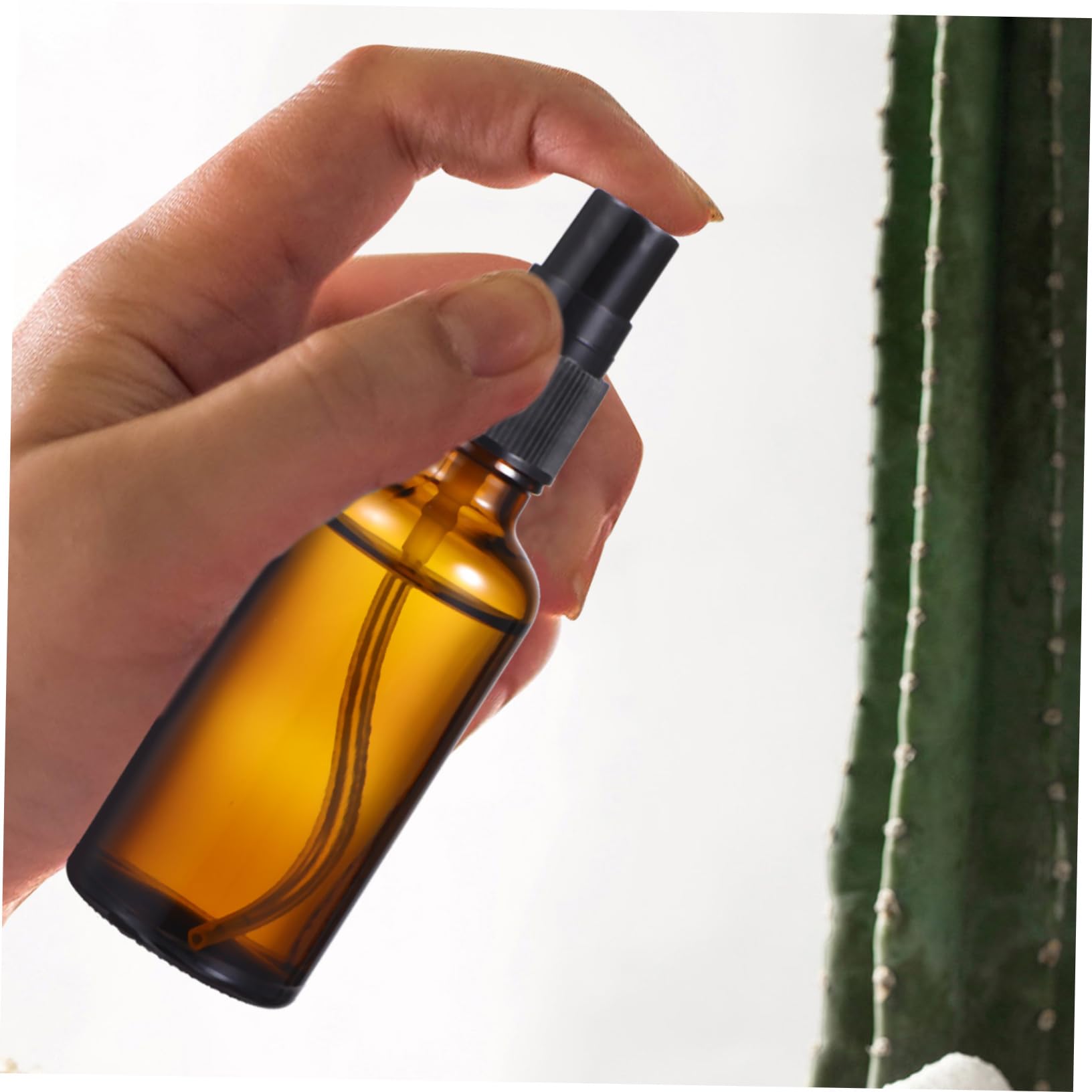 Ipetboom 10 Pezzi Flaconi Spray in Vetro Marrone Ricaricabili da Viaggio | Capacità 10ml e 50ml, Formato Compatto Riutilizzabile, Adatti per Essenze