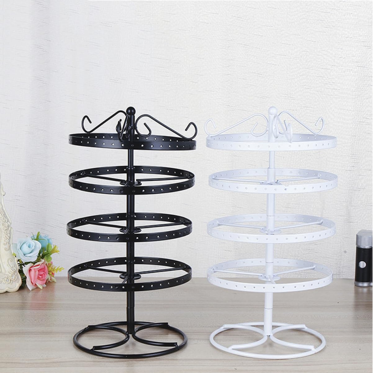 Healvian Espositore Orecchini in Metallo Rotante 4 Livelli 168 Fori Nero | 1 Pezzo, Struttura in Ferro, Uso Casa e Negozi, Semplice ed Elegante, Organizzazione Gioielli