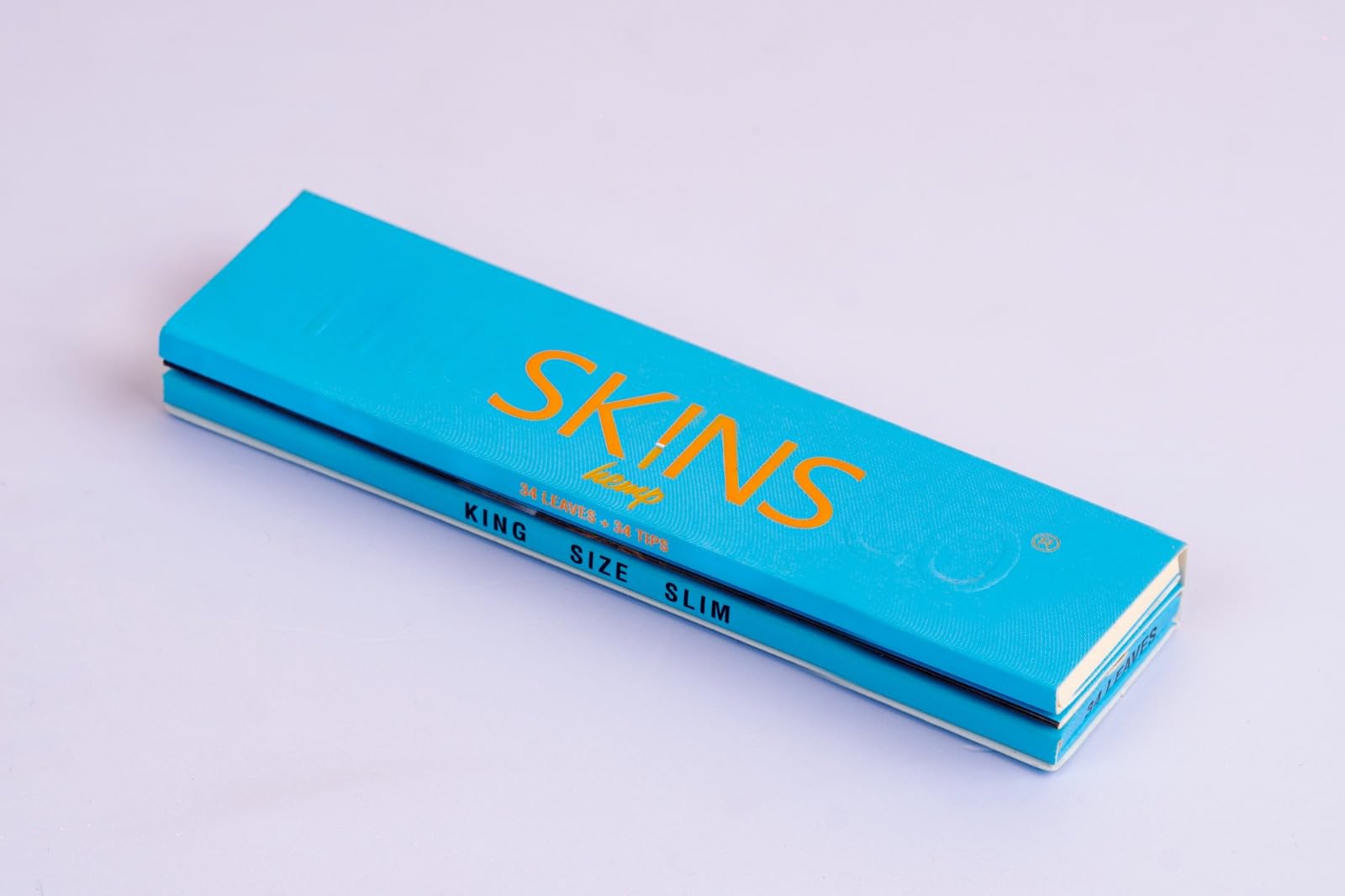 THESKINSCO  Hemp King Size Slim Rolling Papers with Advanced Perforated  Filter Tips (Pack Of 12) : Amazon.in: Home & Kitchen
