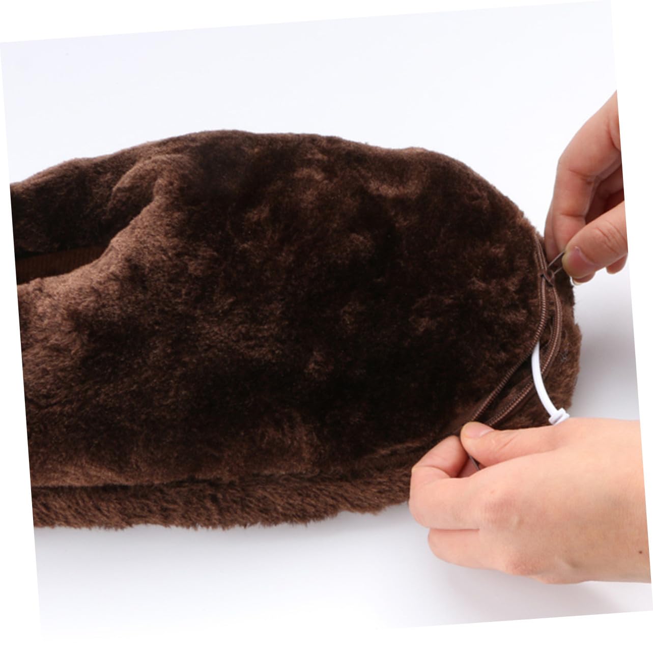 Scarpe Riscaldanti Elettriche 1 Paio Marrone USB in Peluche per Casa | Riscaldamento Rapido e Tenuta Termica, Forma Grande, Stile Adorabile, per Dormitorio e Casa
