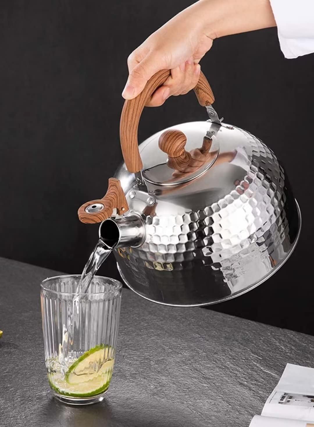 Czajnik z Gwizdkiem Czajnik Ze Stali Nierdzewnej Gwizdek Czajniczek Anti-Scald Uchwyt Do Kuchenki Gazowej Kuchenka Indukcyjna Gwizdanie Czajnik Czajnik Kuchenek(4L)
