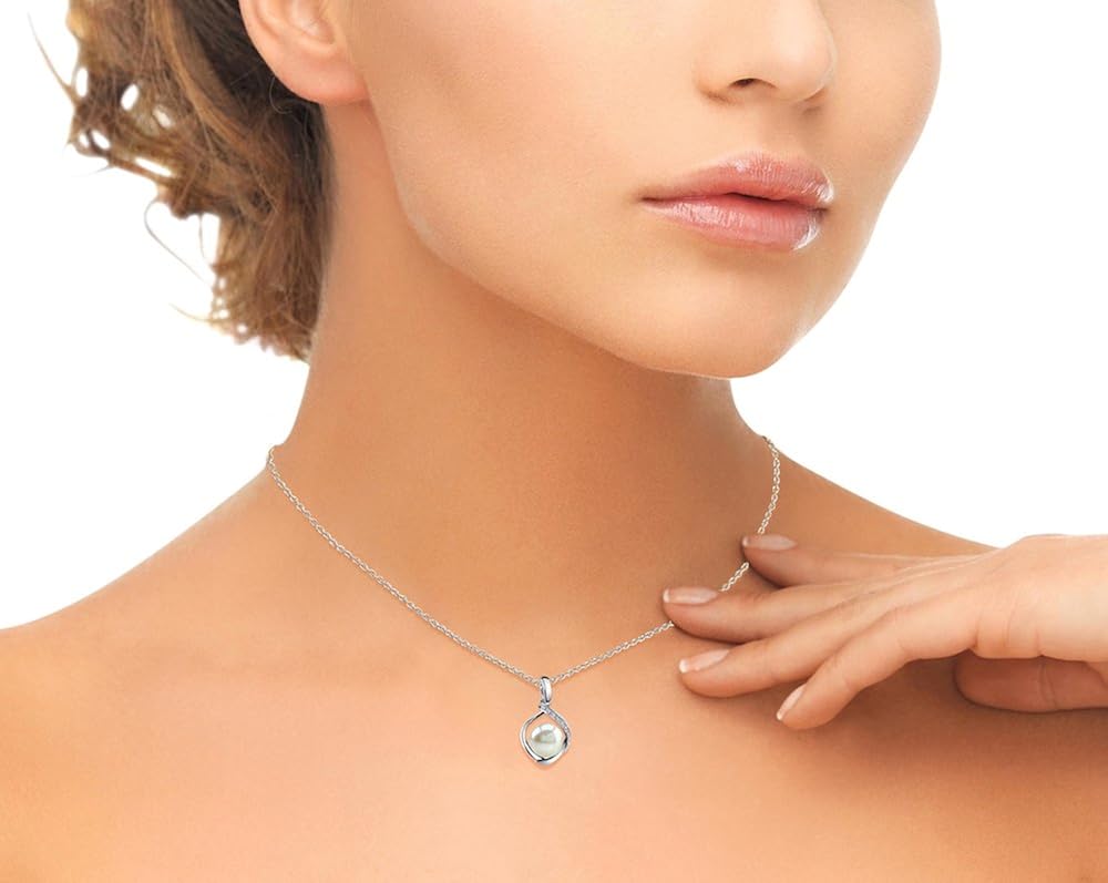 Miniatura 2 de 8mm blanco Agua dulce Cultivadas Perla Alexis Collar con Colgante de diamantes en 14K oro