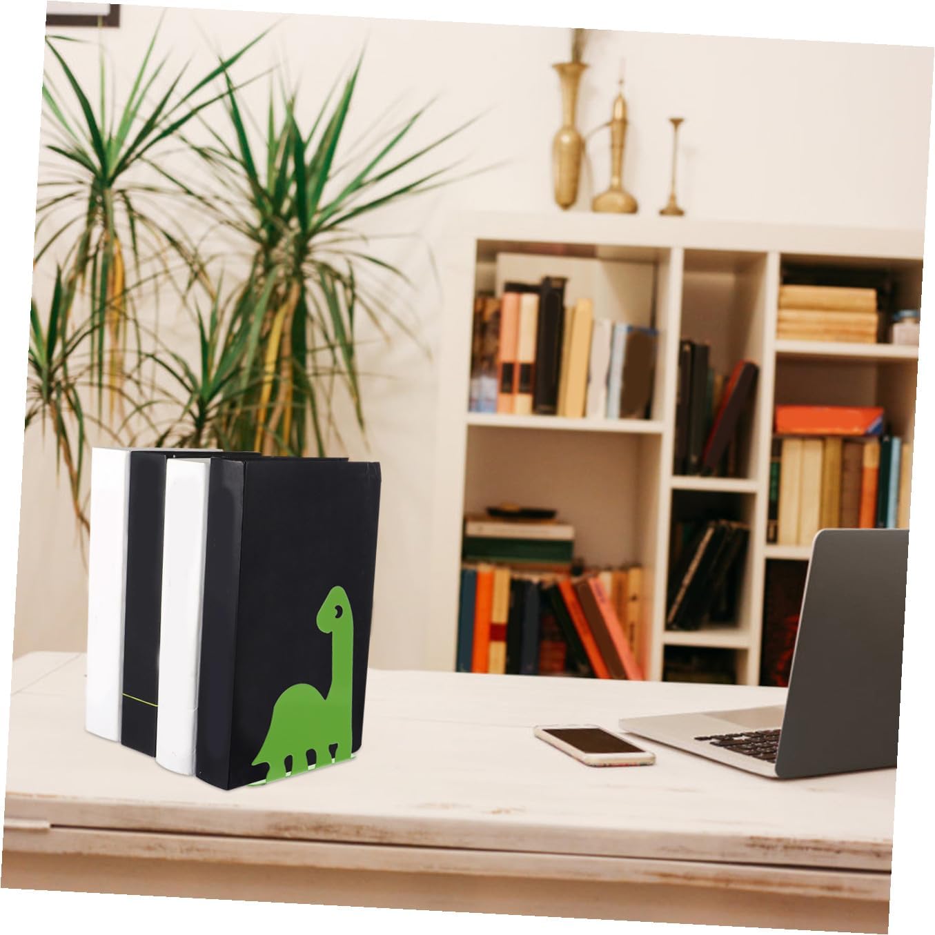 1pair Dinosaur Metal Bookends Cute Sturdy Book Support for Home Office School Decor for Organizing Books Magazines Files Charming Green Design
