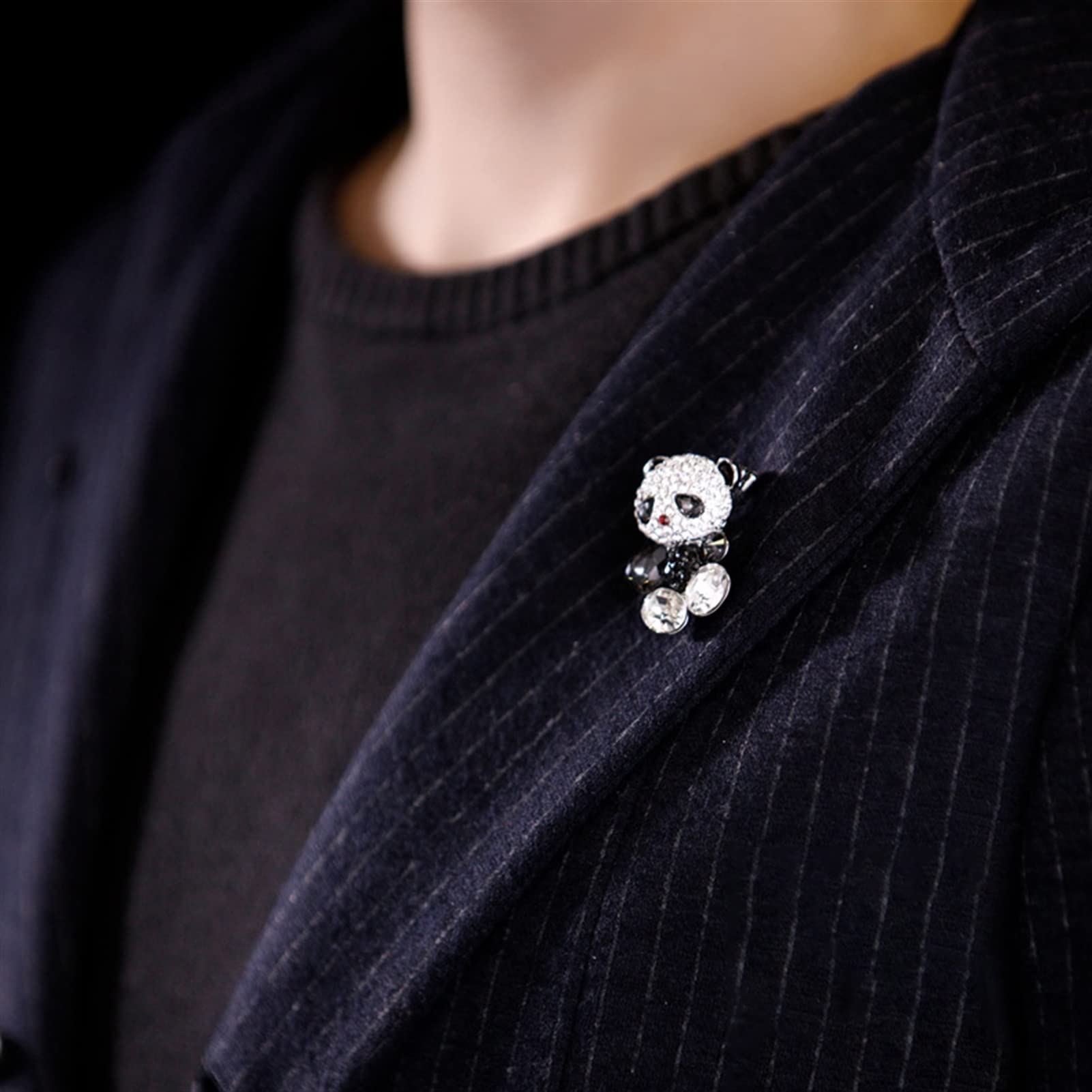 Spilla for matrimonio Simpatico orsetto panda Spilla piccola, Spilla da donna da 1,4 pollici, Zirconi cubici intarsiati, Abito maglione Cappotto Giacche Decorazione di gioielli