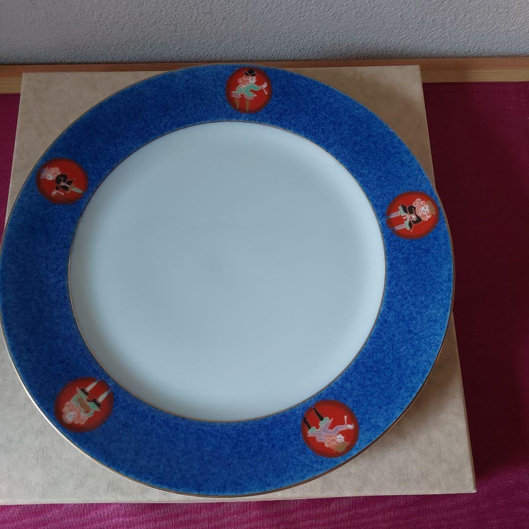 Amazon.co.jp: 有田焼 深川製磁 丸玉異人絵 箱入り 1枚 : ホーム＆キッチン