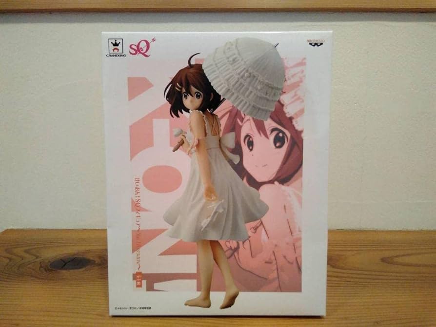 Amazon.co.jp: けいおん！ SQフィギュアYui Hirasawa 平沢唯 白