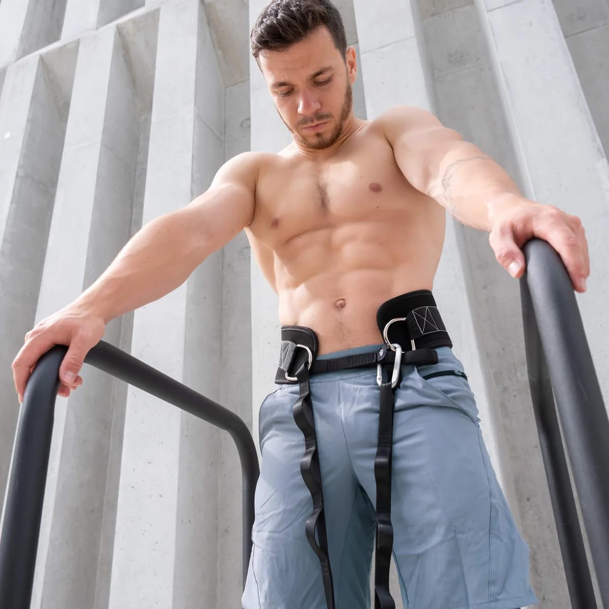 Eric Flag Cintura Zavorra per Dip, Trazioni e Sollevamento pesi - Cintura Palestra con 2 Moschettoni per Calisthenics, Bodybuilding, Uomo e Donna - Carico di 300 KG, Catena o Corda