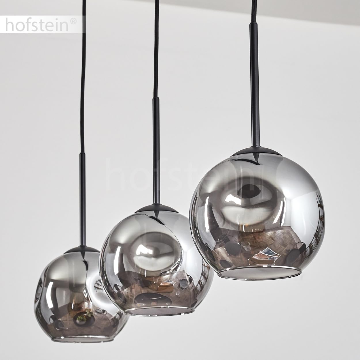 Pendelleuchte Ripoll, Pendellampe aus Metall/Glas in Schwarz/Rauchfarben, Leuchte im modernen Retro/Vintage-Design mit Schirmen aus Glas (Ø 15 cm), Höhe max. 132 cm, 3 x E27, ohne Leuchtmittel