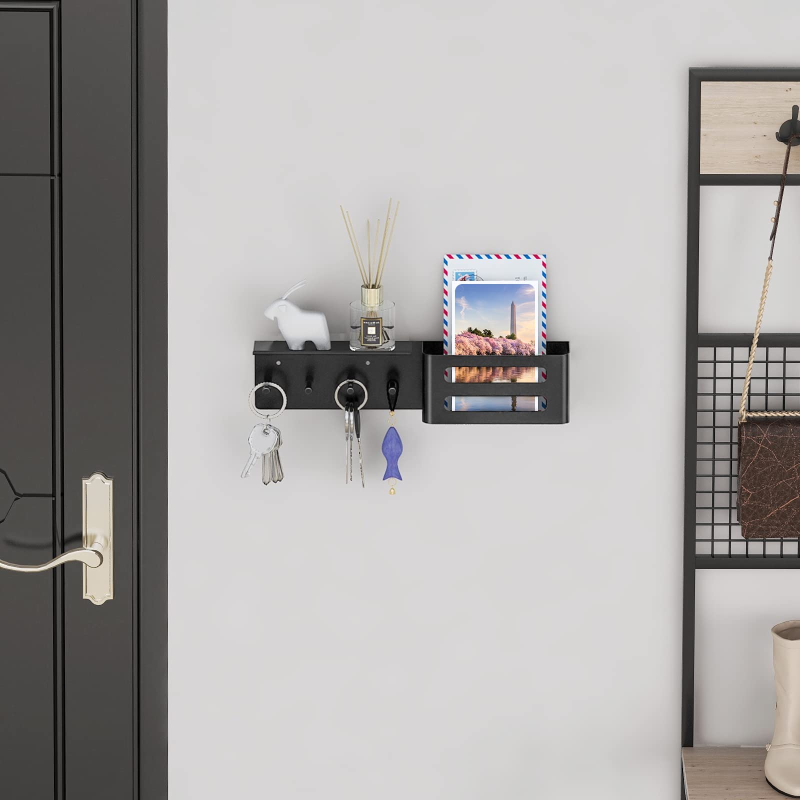 Schlüsselbrett, Schlüsselhalter für die Wand, Schlüsselleiste mit Ablage 4 Haken, Schlüsselbunde Organizer mit Dübel und Schrauben, Schlüsselaufhänger Briefablage für Hauseingangsbereich Büro, Schwarz | Metall-Material, Schlüsselbrett mit Ablage, Wandhalt