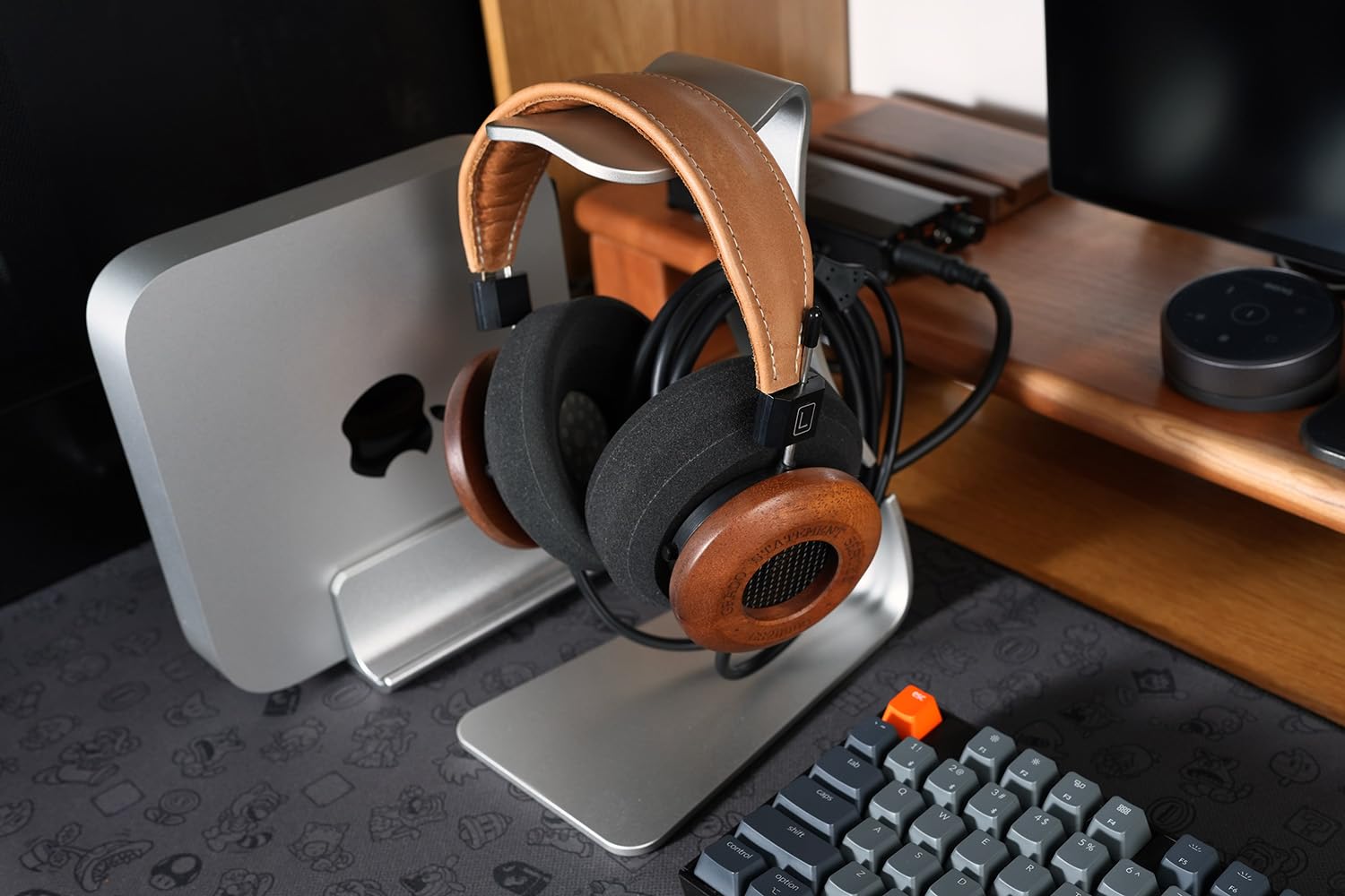 Premium Kopfhörerständer aus eloxiertem Aluminium, Gaming-Headset-Halter, einteiliges Design, Kopfhörerhalter auf dem Schreibtisch, kompatibel mit Sennheiser, Bose, Beats, Razer, AKG, Airpod Max