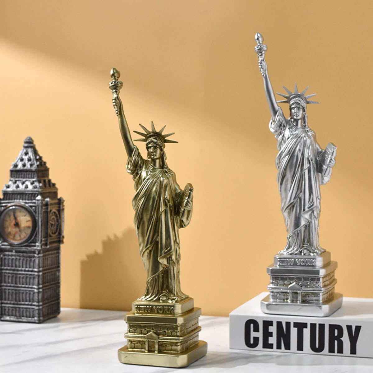 SEWACC Statue la Liberté en Résine Synthétique Délicate, Décoration pour Bureau ou Maison, Facile à Nettoyer et Résistante la Déformation, Intérieur Élégant