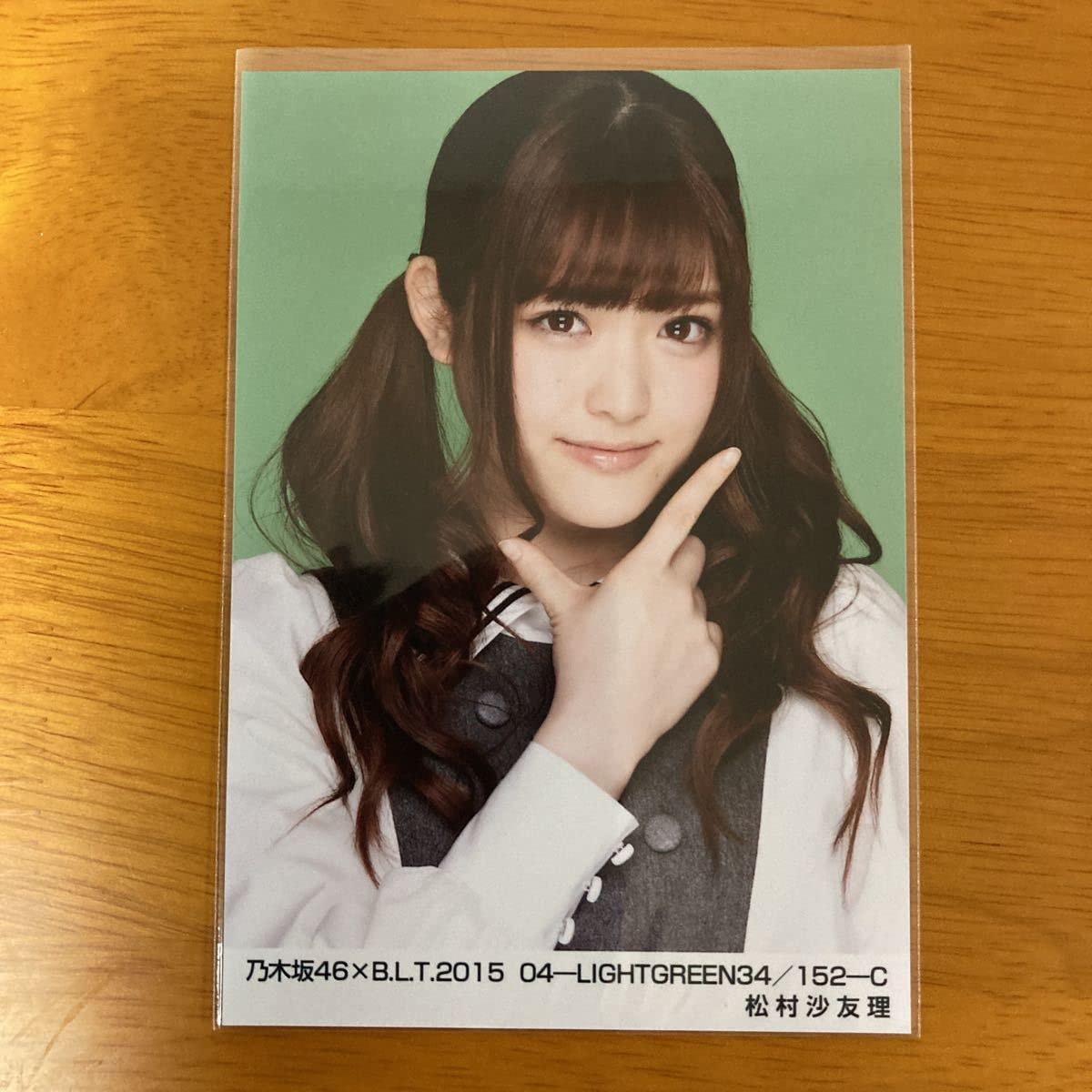 乃木坂46松村沙友理白のひとときカード のぎたび in ハワイ 白石麻衣＆松村沙友理、スペイン 齋藤飛鳥＆星野