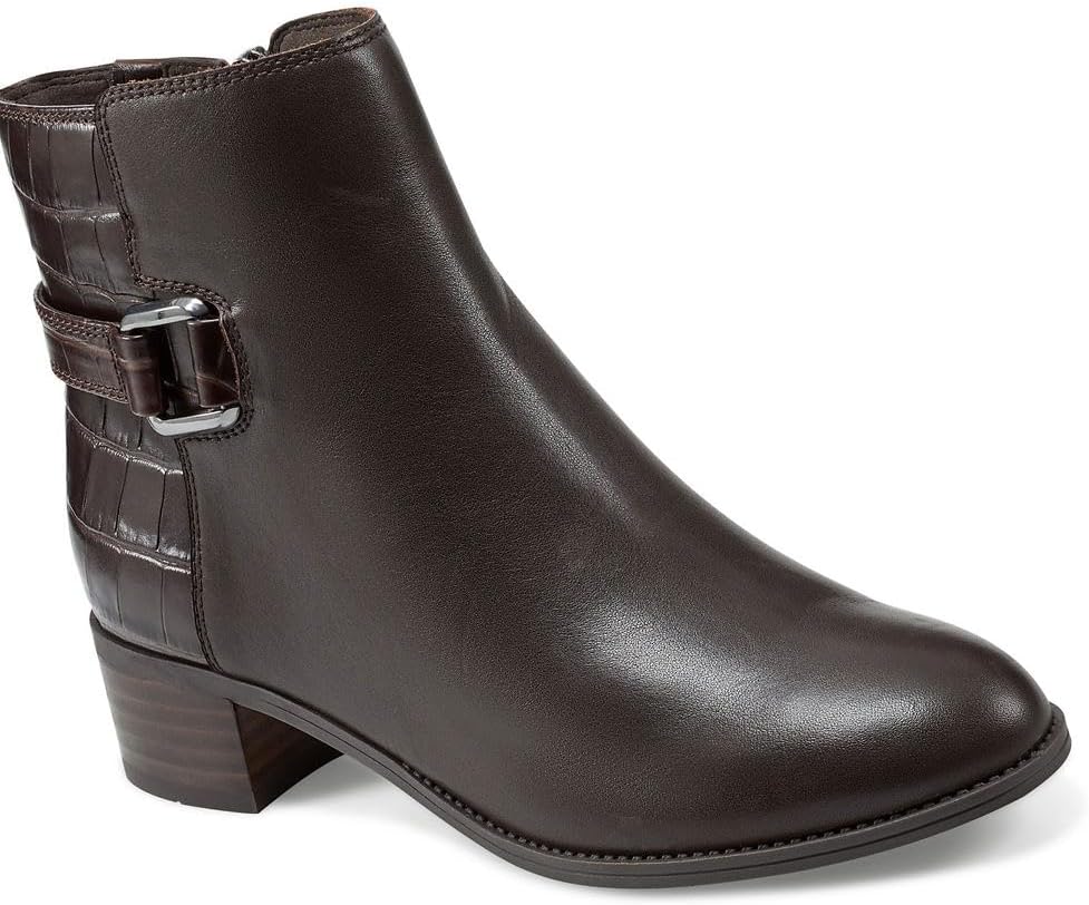 Easy Spirit Women's Sahara Ankle Boot, Brown 200, 6 Wide