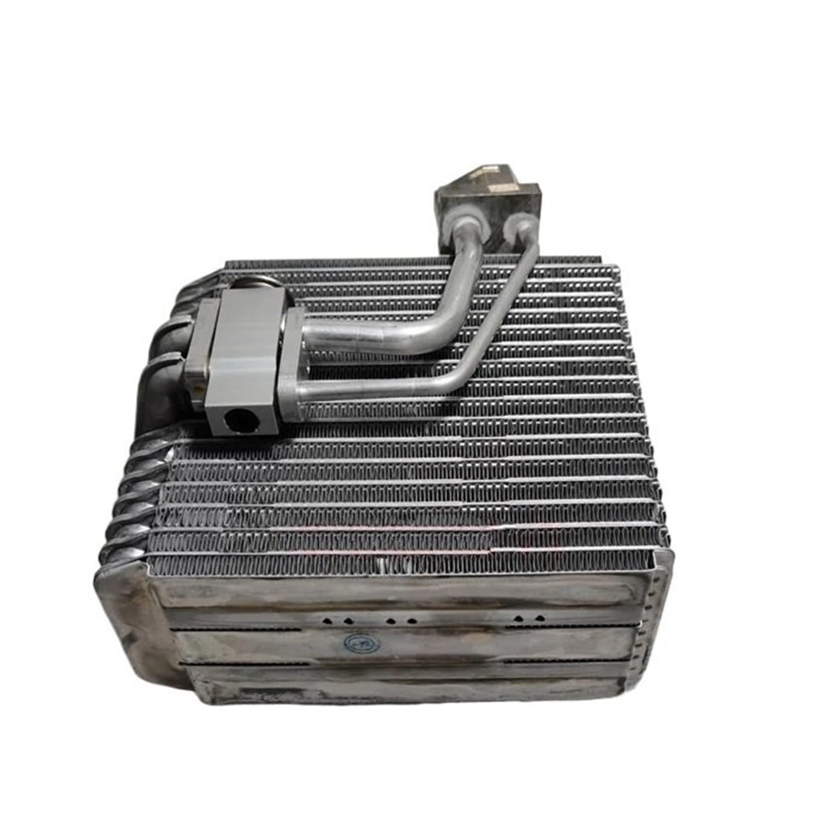Fit For Pajero Montero V31W V33W V43W MR149524 MR117256 MR315871 Evaporator Box Air Conditioner Core