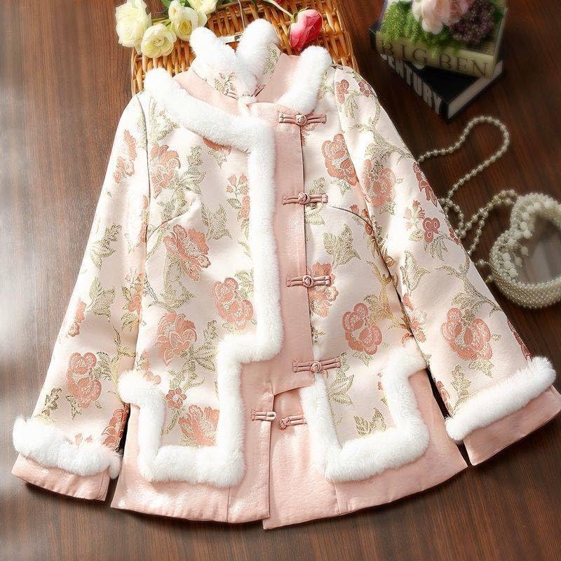 Winter Vintage Chinese Style Qipao Cotton Coat Women,Traditional Tang Suit Jacket with Embroidery2