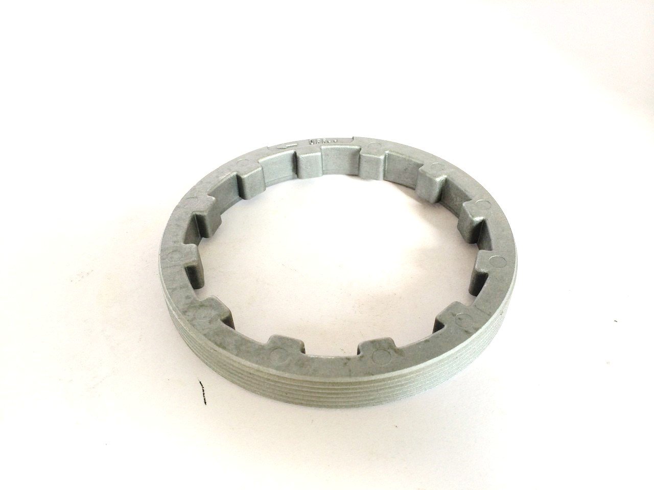 Écrou De Clamp Inférieur Pour Yamaha V4 V6 V8 150-250HP 2T – Qualité Taiwan, Livraison Rapide